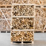 Palette de Bois de Chauffage en Charme Séché au Four - Bûches 33cm – Image 3
